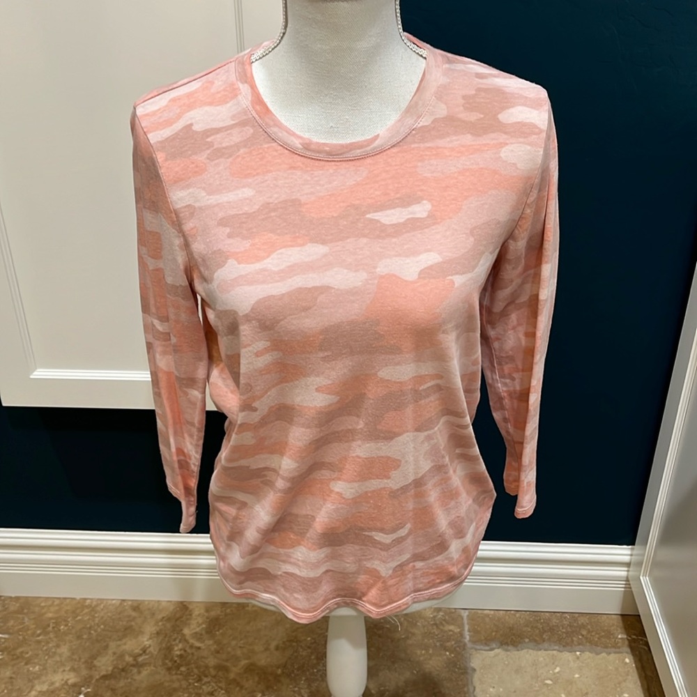 Lucky 🍀 Brand pink camo 3/4 sleeve tee